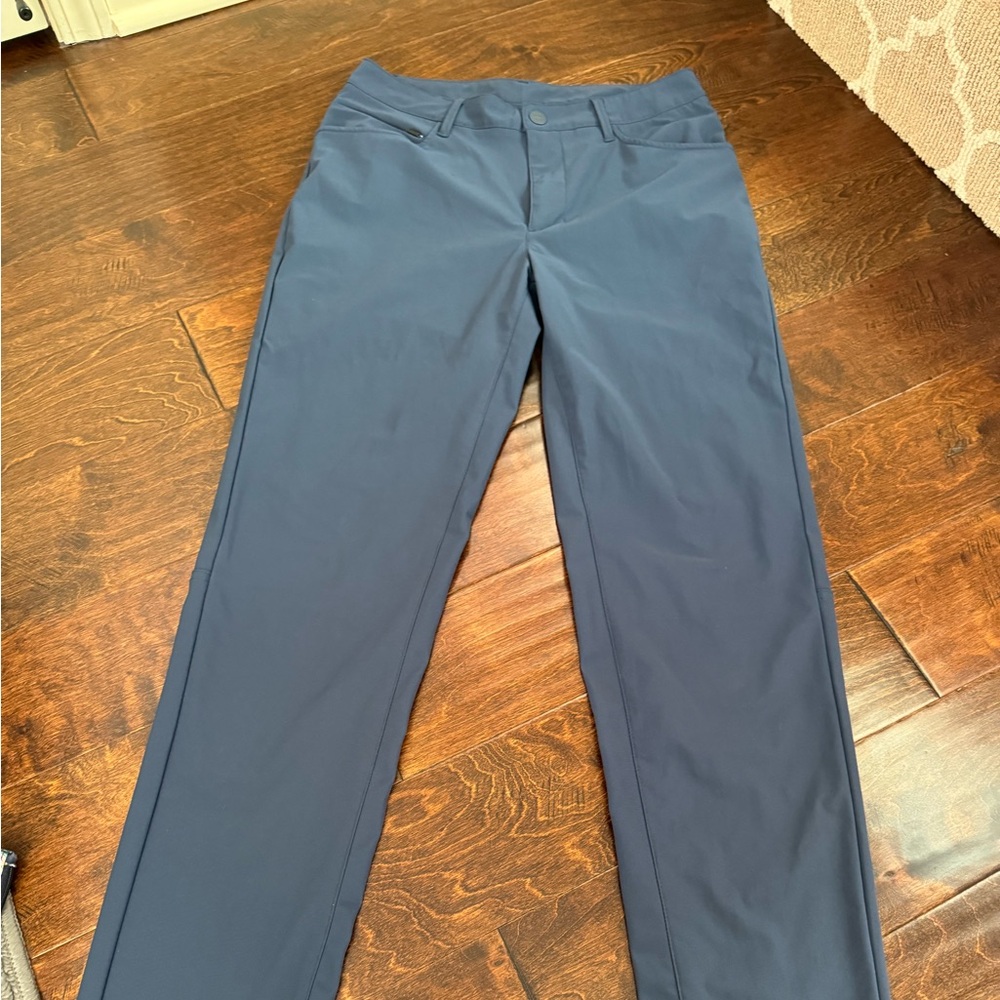 Men’s size 30 x 30 all in motion navy athletic pants